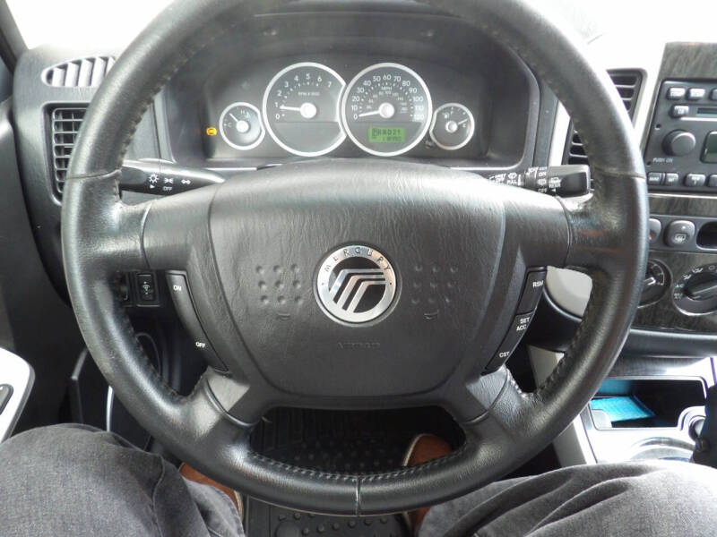 2005 Mercury Mariner