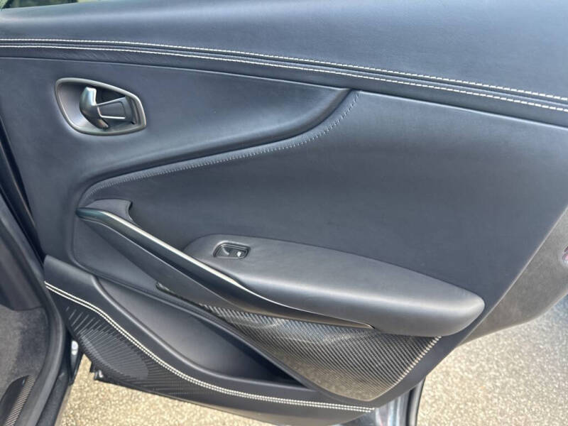 2023 Aston Martin DBX 707