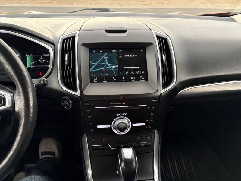 2017 Ford Edge Titanium
