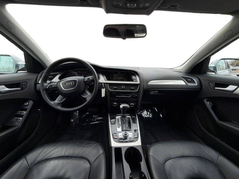 2015 Audi A4 2.0T quattro Premium