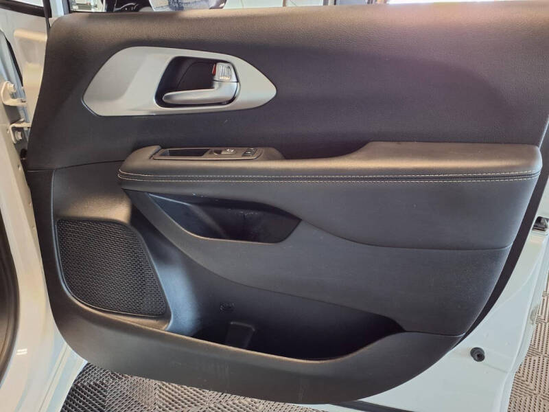2024 Chrysler Pacifica Limited