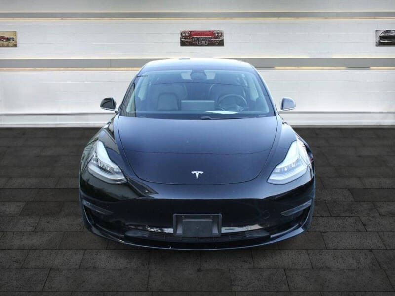 2019 Tesla Model 3 Standard Range Plus