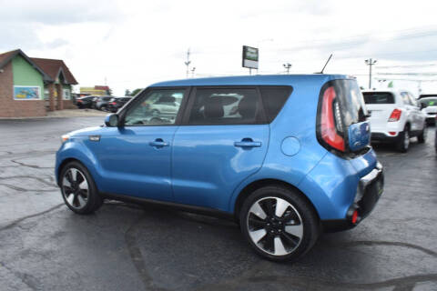 2016 Kia Soul +
