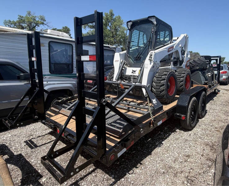 2025 PJ Trailers CC242