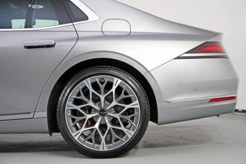 2024 Genesis G90 3.5T e-Supercharger