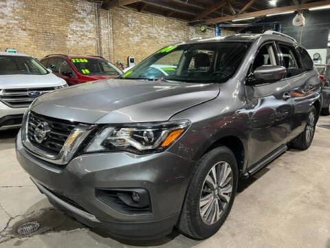 2019 Nissan Pathfinder S