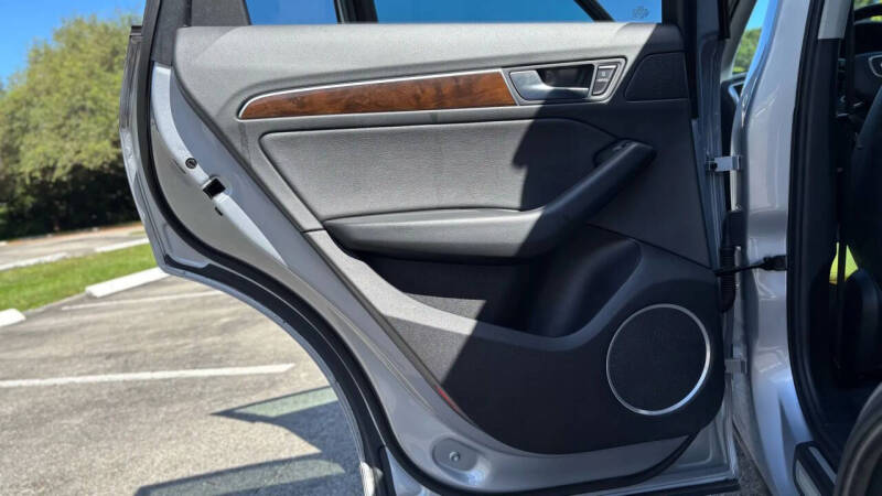 2016 Audi Q5 2.0T quattro Premium Plus