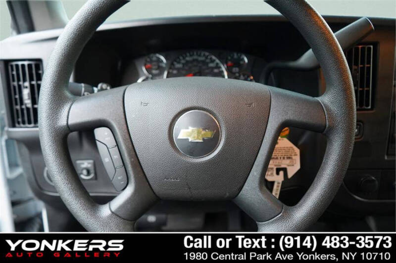 2024 Chevrolet Express 2500