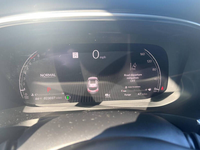 2024 Acura MDX w/Tech