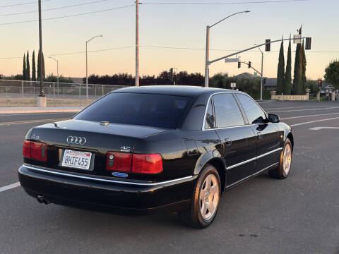 2000 Audi A8 quattro