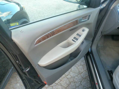 2012 Audi Q5 3.2 quattro Premium Plus