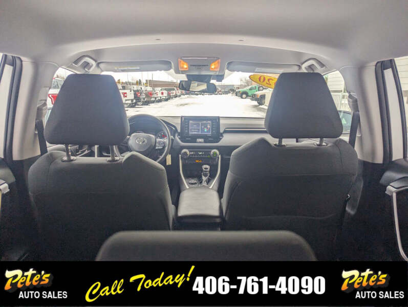 2020 Toyota RAV4 Hybrid LE