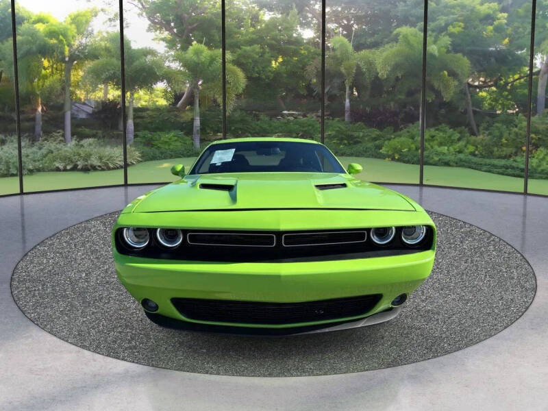 2023 Dodge Challenger SXT
