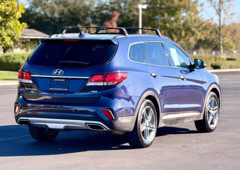 2017 Hyundai Santa Fe Limited Ultimate