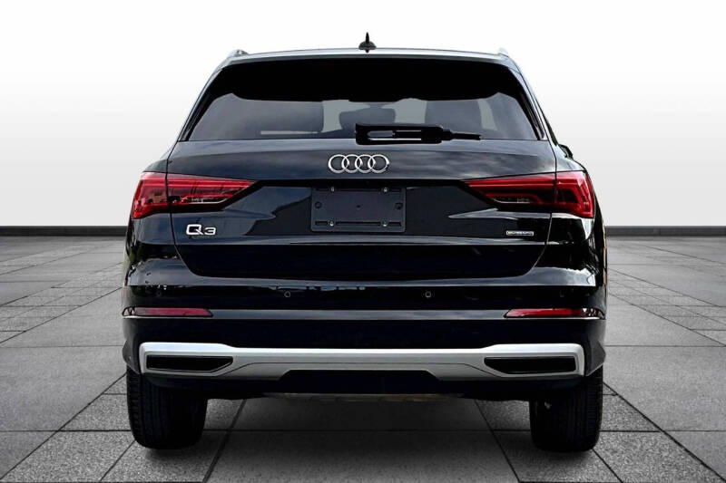 2023 Audi Q3 quattro Premium Plus 40 TFSI