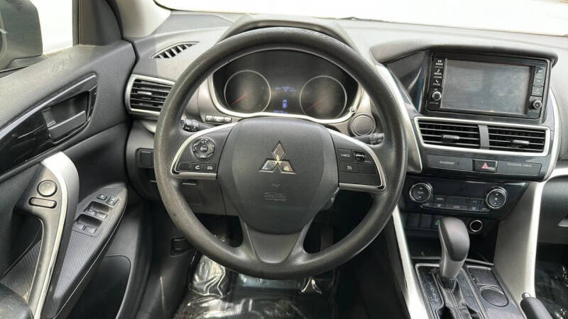 2020 Mitsubishi Eclipse Cross ES