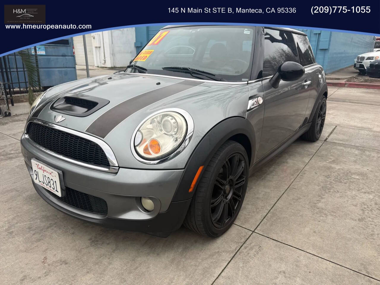 2007 MINI Cooper S S 2dr Hatchback 2
