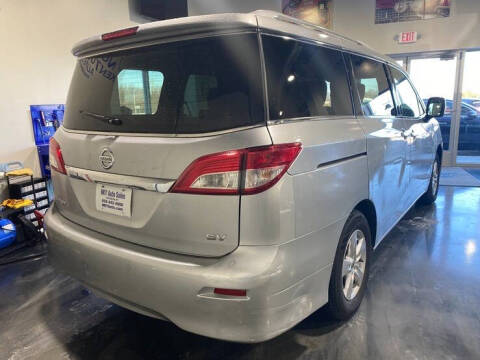 2017 Nissan Quest SV