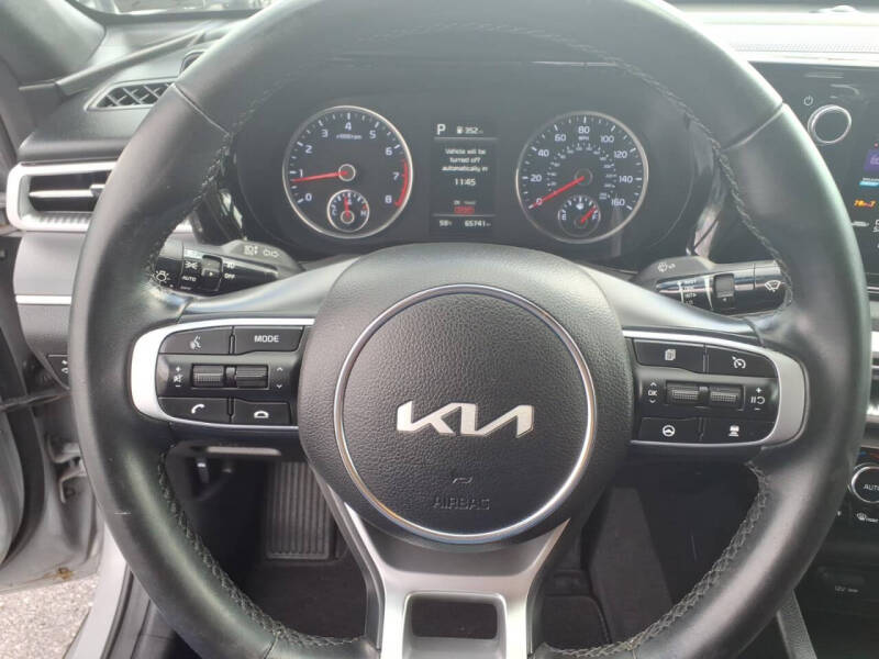 2023 Kia K5
