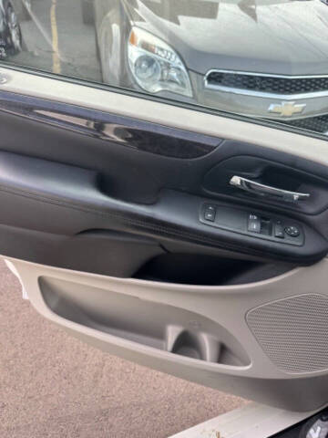 2013 Dodge Grand Caravan SE