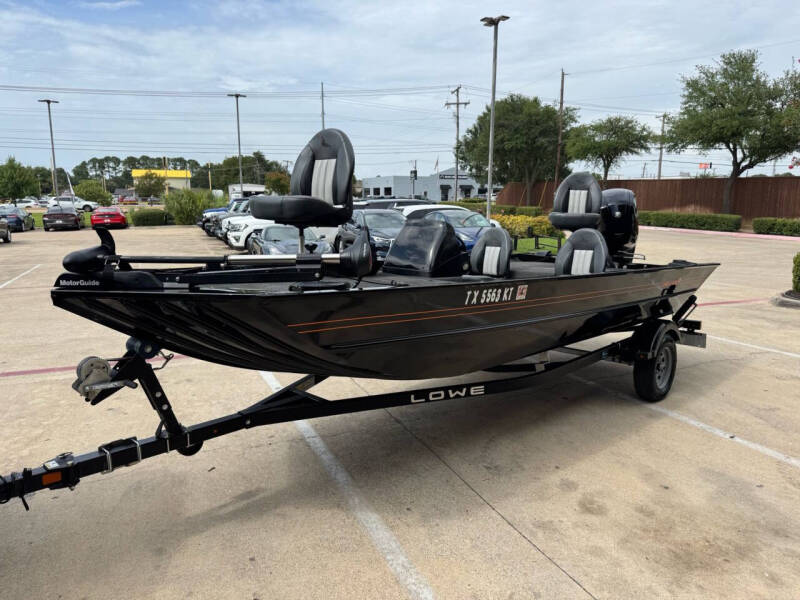 2022 Lowe Boats legacy 1860