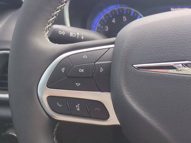 2026 Chrysler Voyager LX