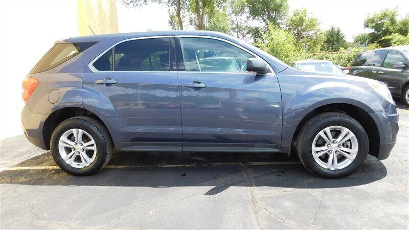 2014 Chevrolet Equinox LS photo 4