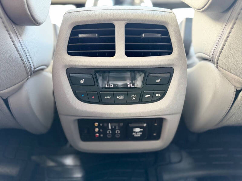 2017 Honda Pilot Elite