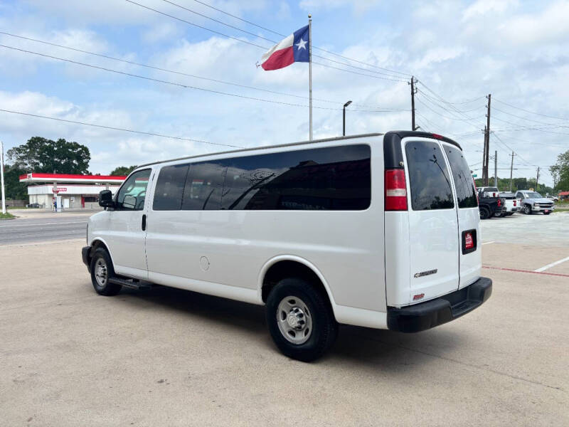 2017 Chevrolet Express LS 3500