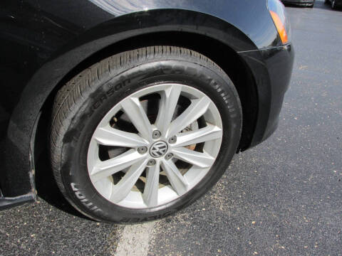 2012 Volkswagen Passat SEL PZEV