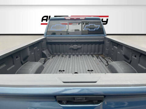 2025 Chevrolet Silverado 3500HD
