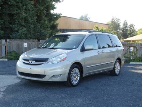 2007 Toyota Sienna for sale at Brookwood Auto Group in Forest Grove OR