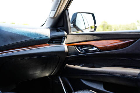 2016 Cadillac Escalade Standard