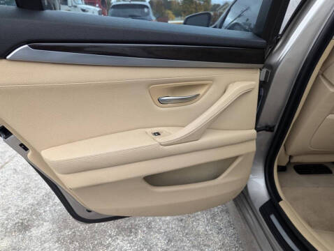 2011 BMW 5 Series 535i