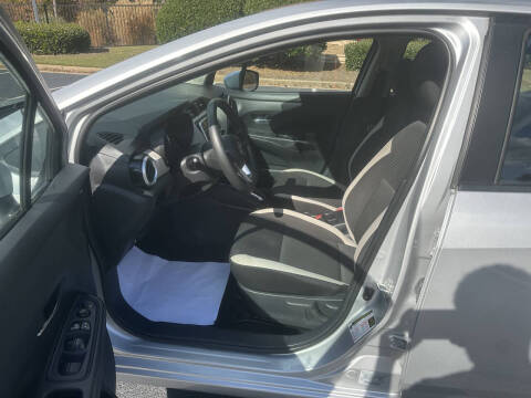 2021 Nissan Versa SV