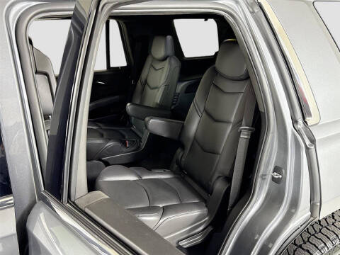 2020 Cadillac Escalade Platinum