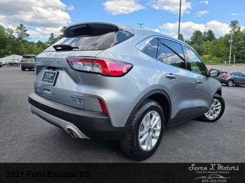 2021 Ford Escape SE