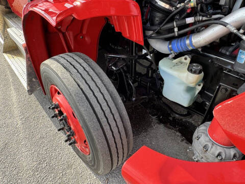 2016 Freightliner M2 106