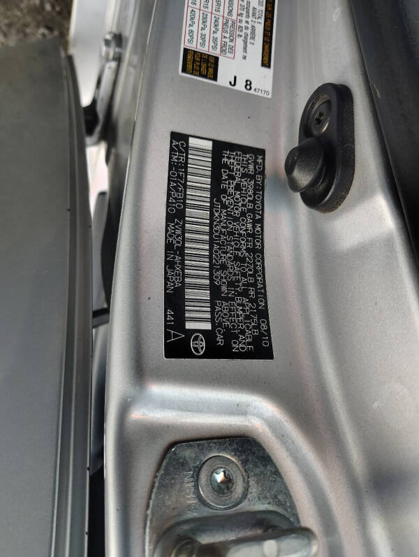 2010 Toyota Prius III