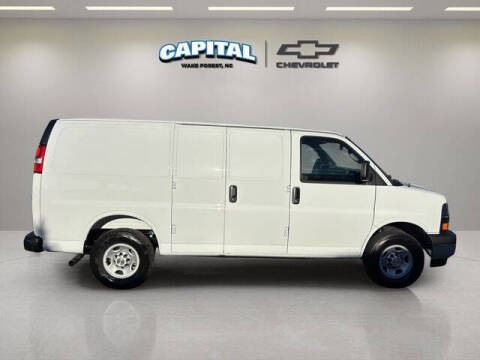 2025 Chevrolet Express 2500