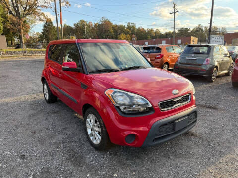 2013 Kia Soul +