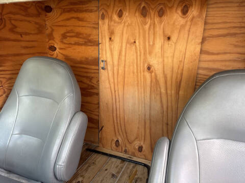 2003 Ford E-Series E-450 SD