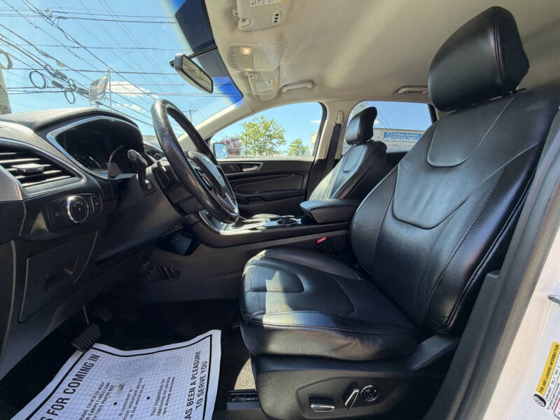 2016 Ford Edge Titanium