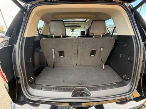 2020 GMC Acadia Denali