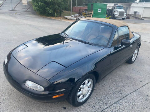 1992 Mazda MX-5 Miata for sale at Global Imports of Dalton LLC in Dalton GA