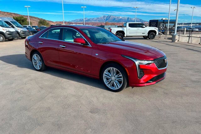 2025 Cadillac CT4 Premium Luxury