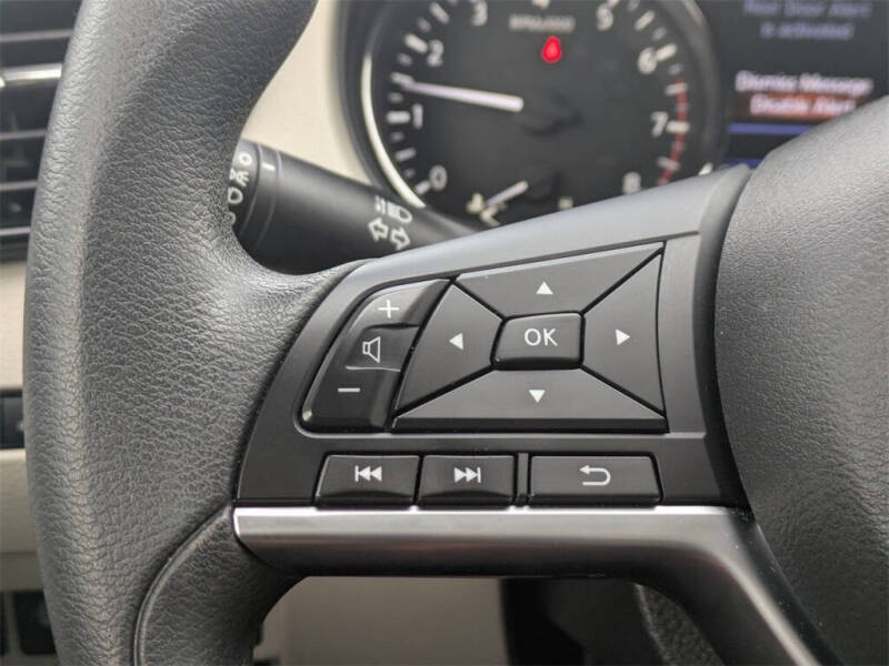 2020 Nissan Rogue Sport SV