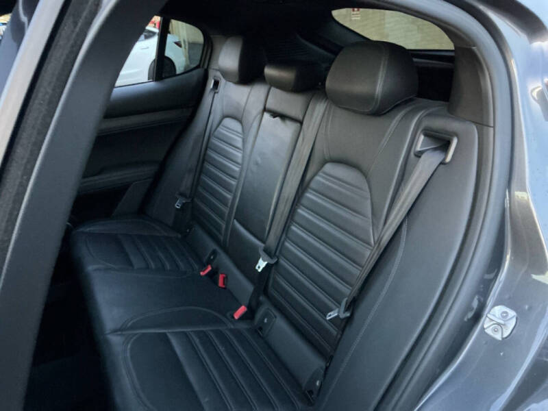 2018 Alfa Romeo Stelvio Ti Sport