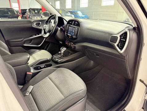 2020 Kia Soul GT-Line