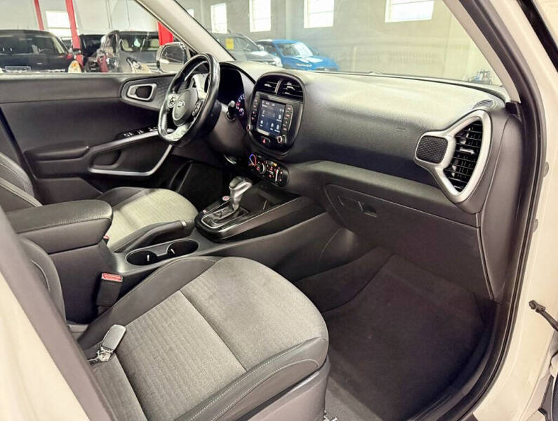 2020 Kia Soul GT-Line